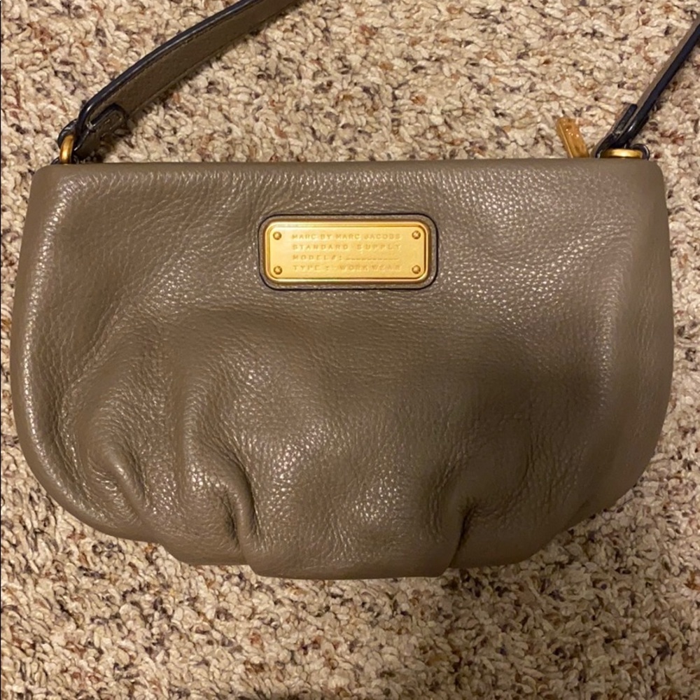 Marc by Marc Jacobs Percy Leather Crossbody - Picture 2 of 3
